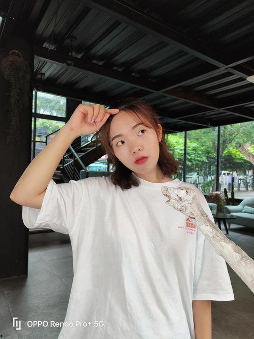 国产与自拍,揭秘我国自拍镜头下的时代风采